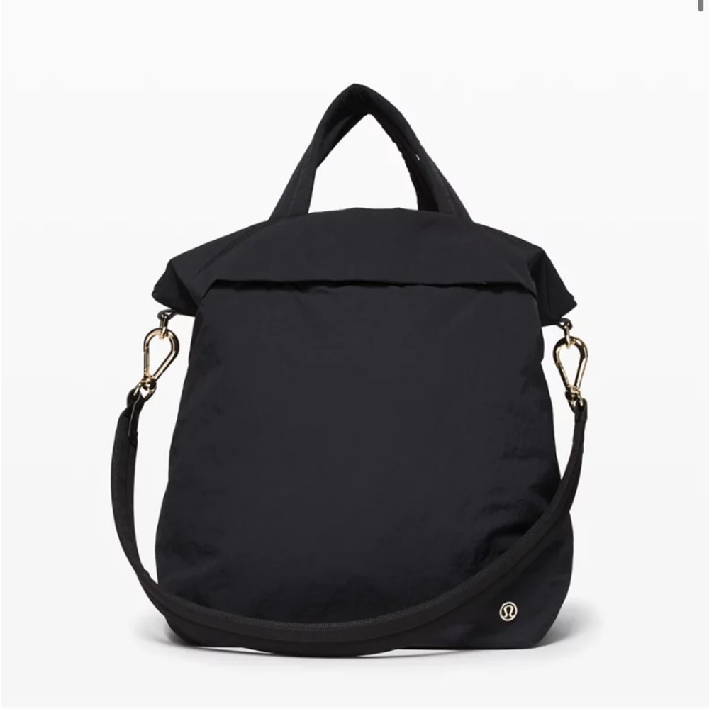 Lululemon On My Level Bag